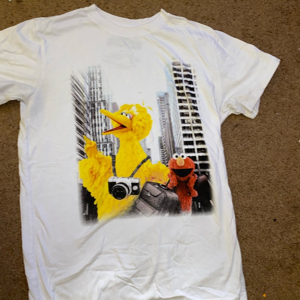 Big bird and Elmo shortsleeved shirt